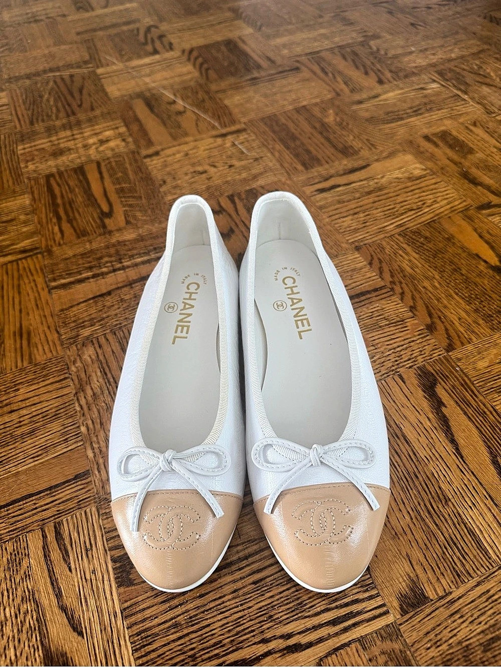Chanel Cap-Toe CC Ballet Flats White & Brown US 6.5